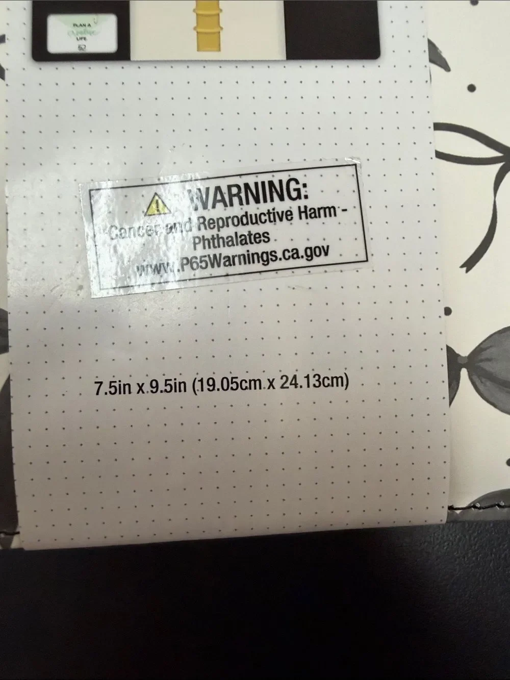 Agenda White Planner Binder with Black Bow Pattern